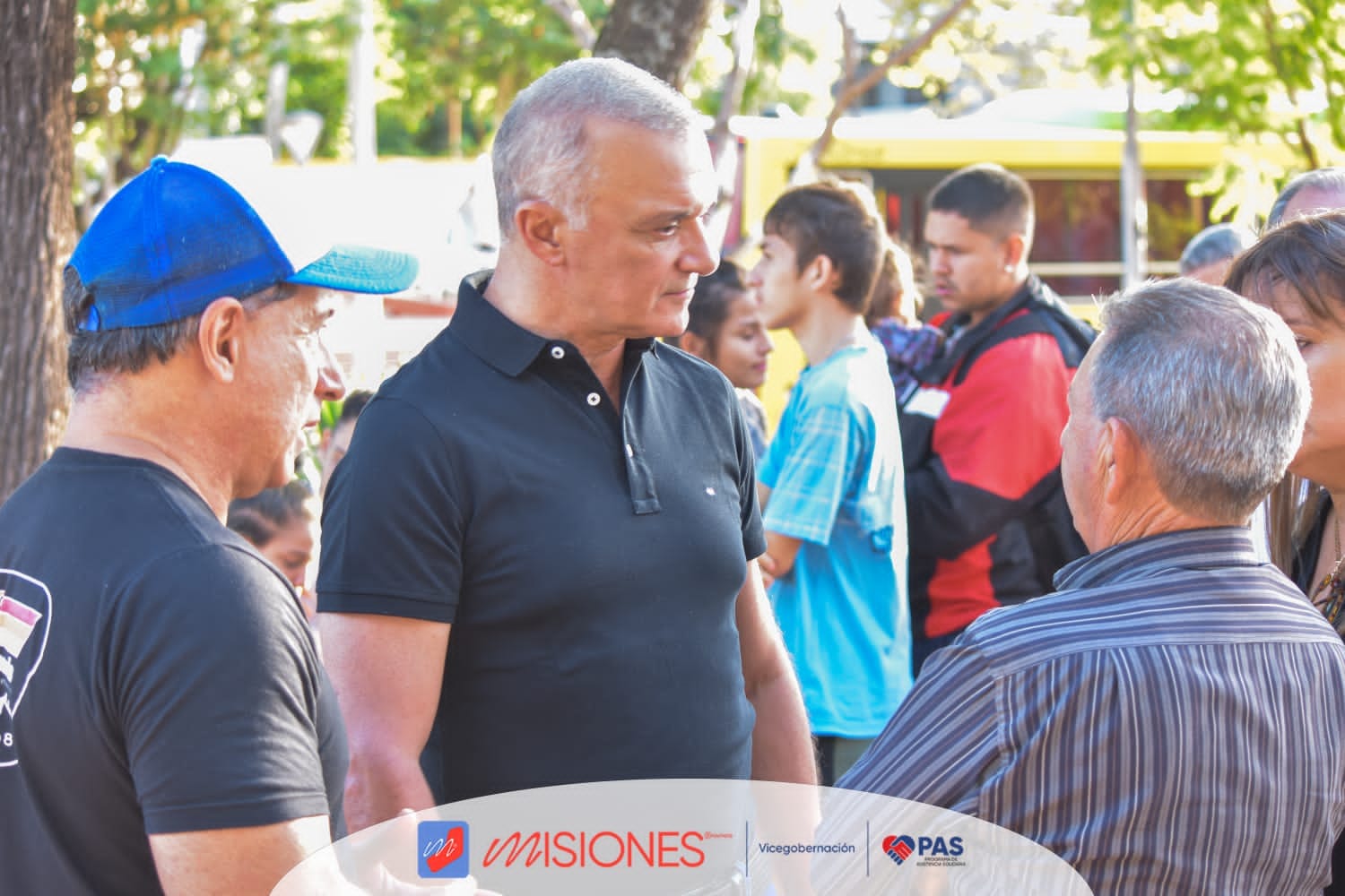 Masiva concurrencia en el Mercadito Solidario y Micro P.A.S., en Villa Urquiza imagen-7