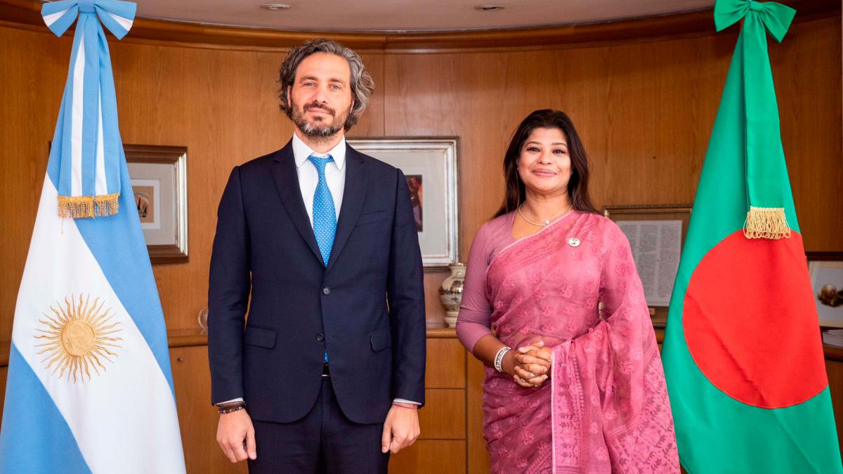 Cafiero viaja a Bangladesh para abrir la embajada argentina imagen-2