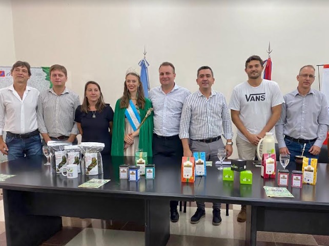 Preparan en Misiones la celebración por los cien años del té argentino imagen-2