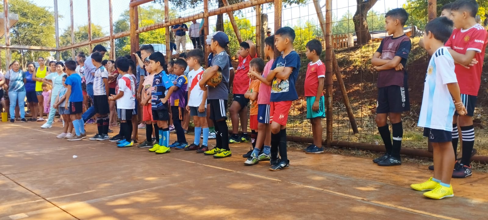 Montecarlo: Las escuelas de iniciación deportiva municipal llegan a las zonas de Colonia imagen-10