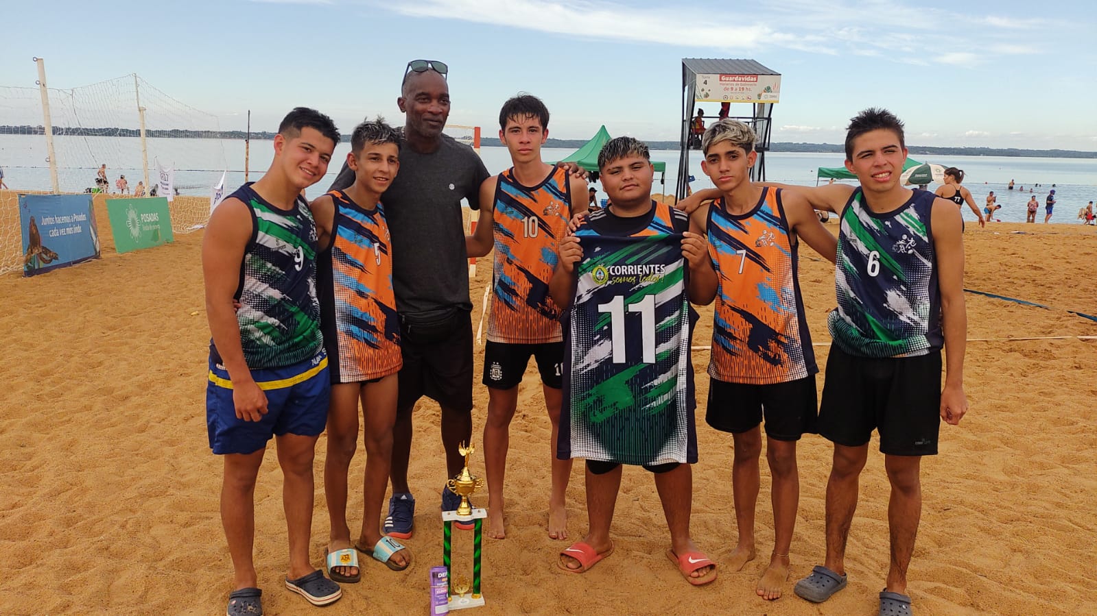 Handball de playa: Posadas Sporting Club y AEMO festejaron en Costa Sur imagen-4