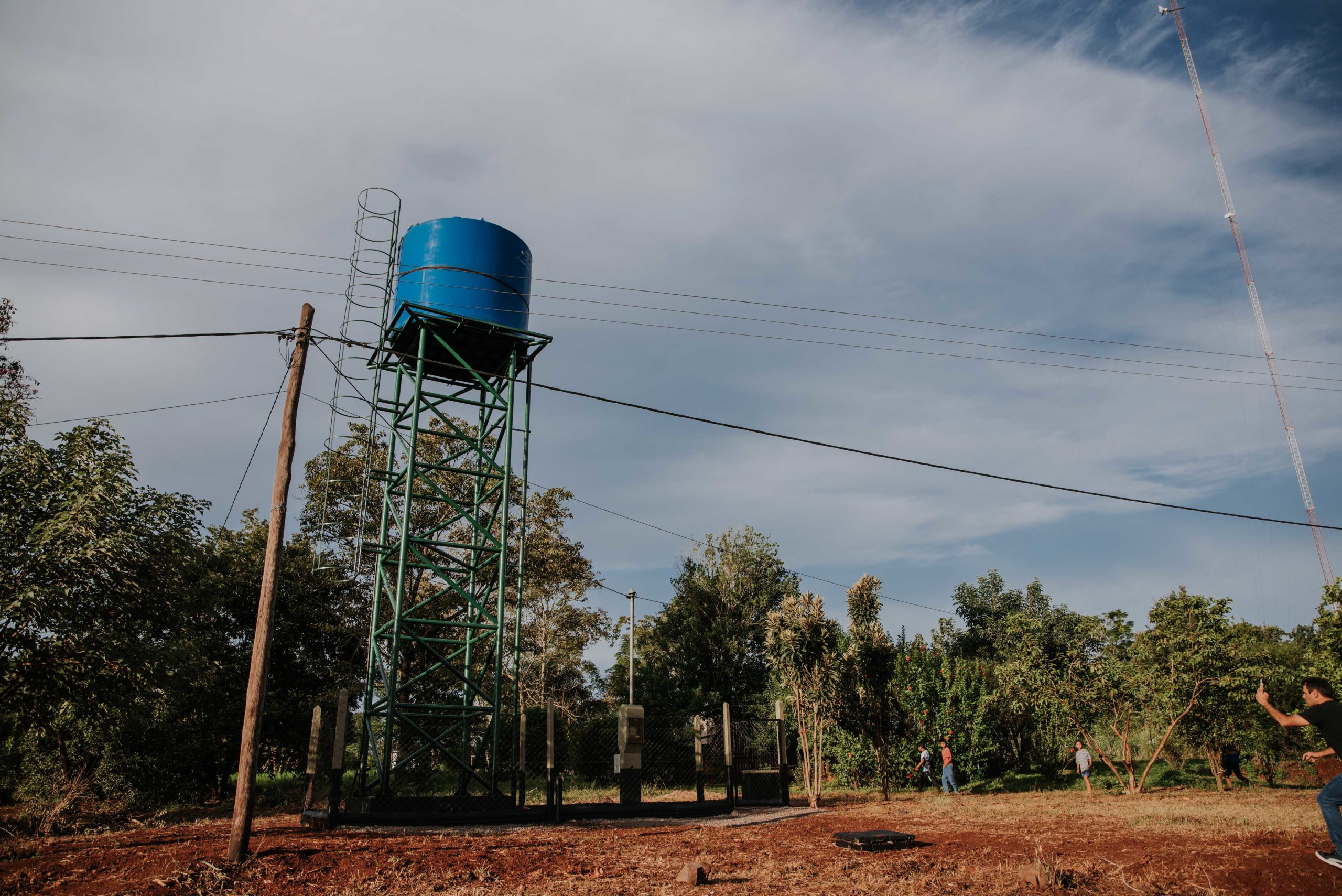 Herrera Ahuad supervisó el avance de la red de agua en la aldea Perutí y presentó un modelo habitacional para la comunidad mbya imagen-16