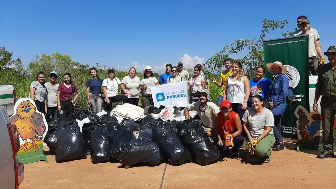 Jornada de Plogging: juntaron 35 bolsas de basura en el Parque Federal Campo San Juan imagen-2