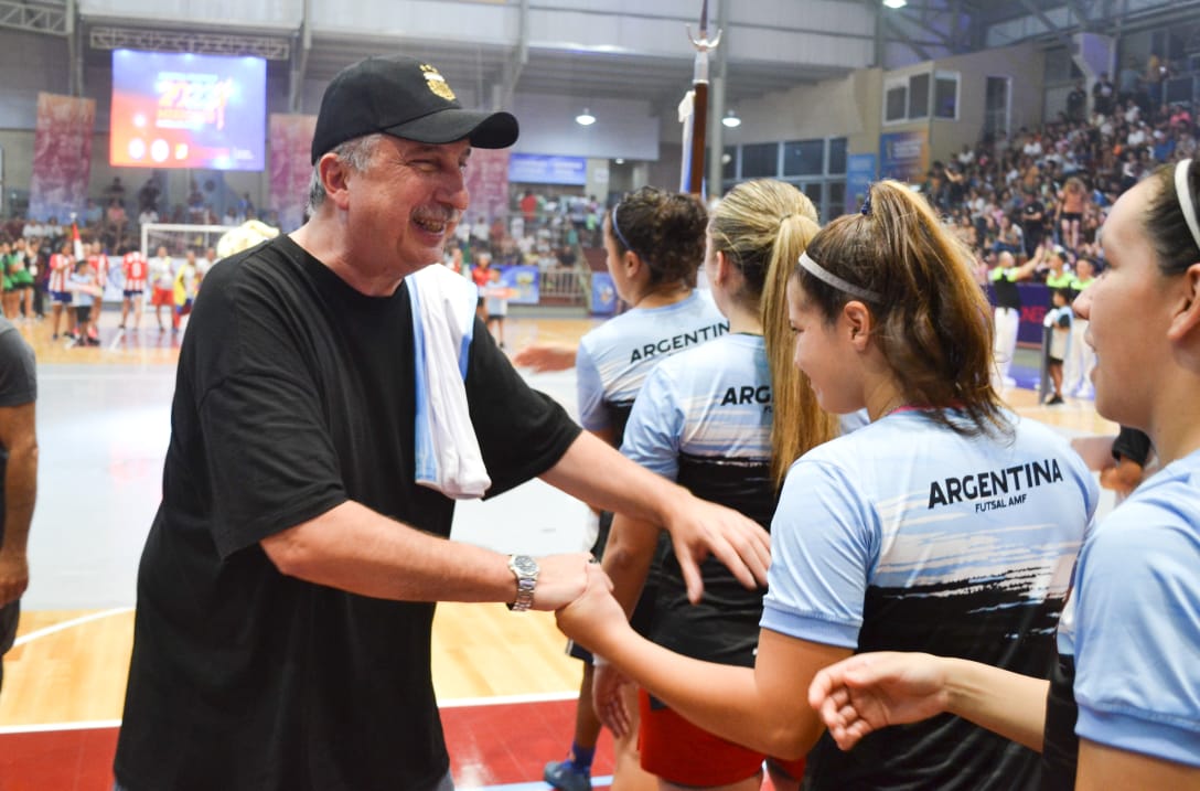 Passalacqua en el Mundial de Futsal Femenino: “Misiones tiene la infraestructura para largarse a estas aventuras maravillosas del deporte” imagen-6