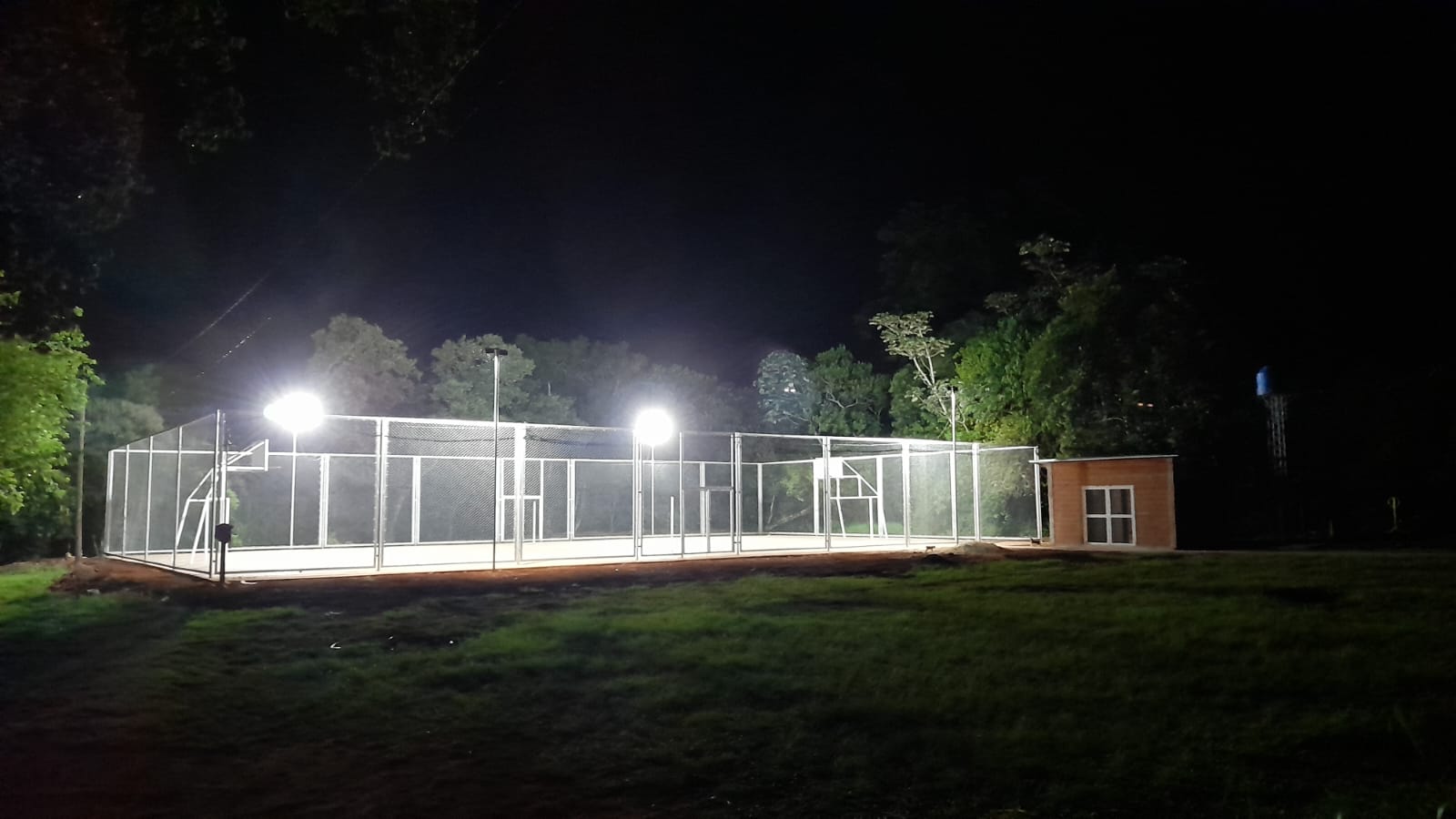Montecarlo: ultiman detalles para la inauguración del nuevo Playón Deportivo en barrio Martin Fierro imagen-4