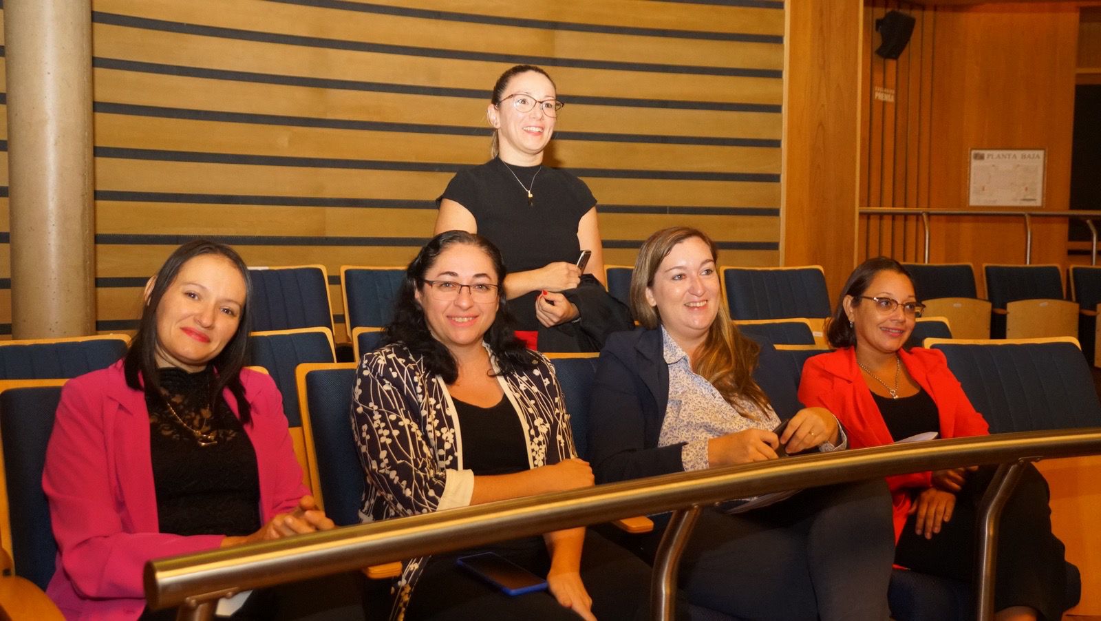 Sesionó el Parlamento de la Mujer 2023 "Misioneras startup” y se ratificó el compromiso de trabajar los proyectos en Comisiones imagen-16