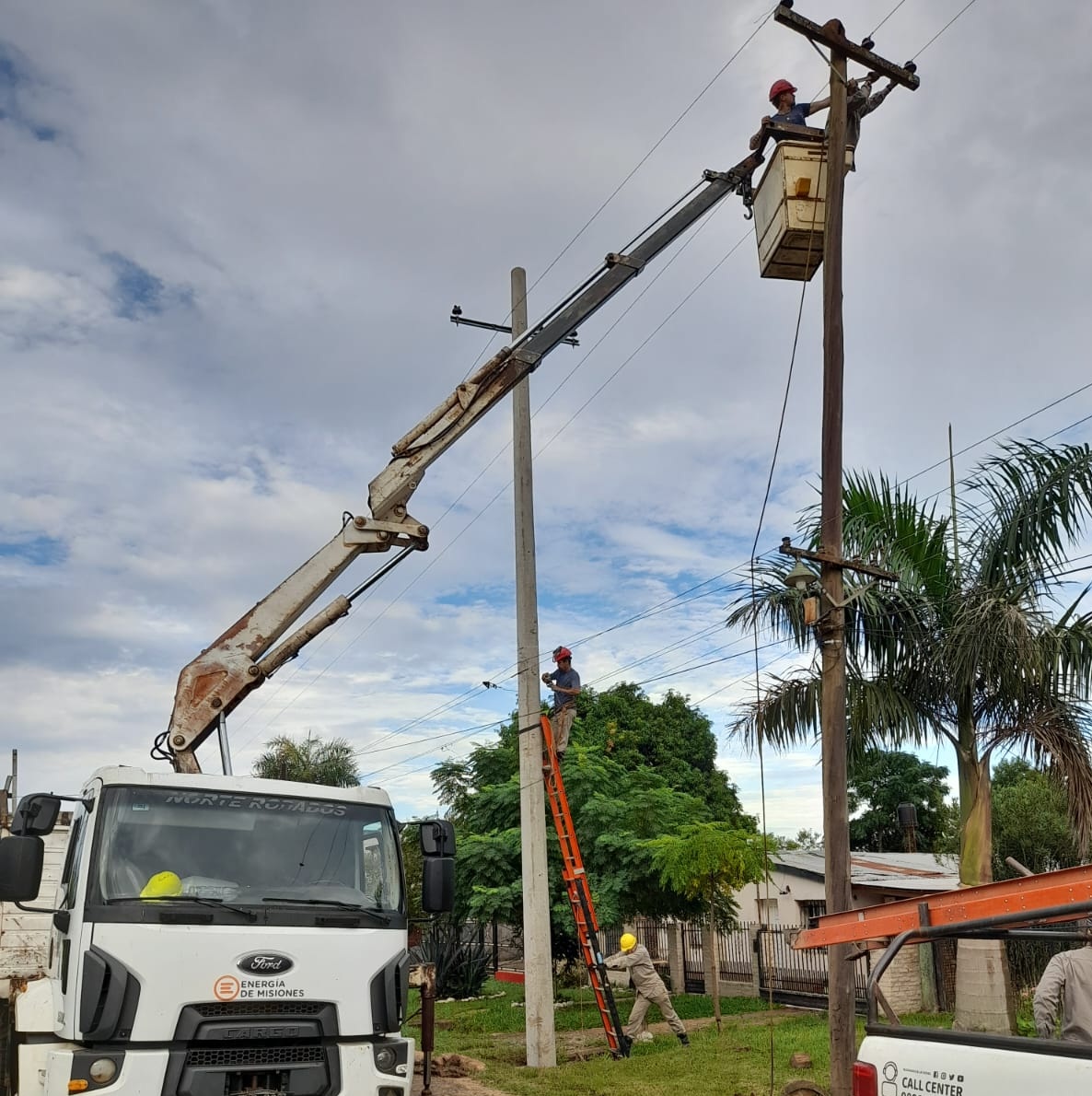San Javier: mejoran la red eléctrica con instalación de nuevas luminarias imagen-6
