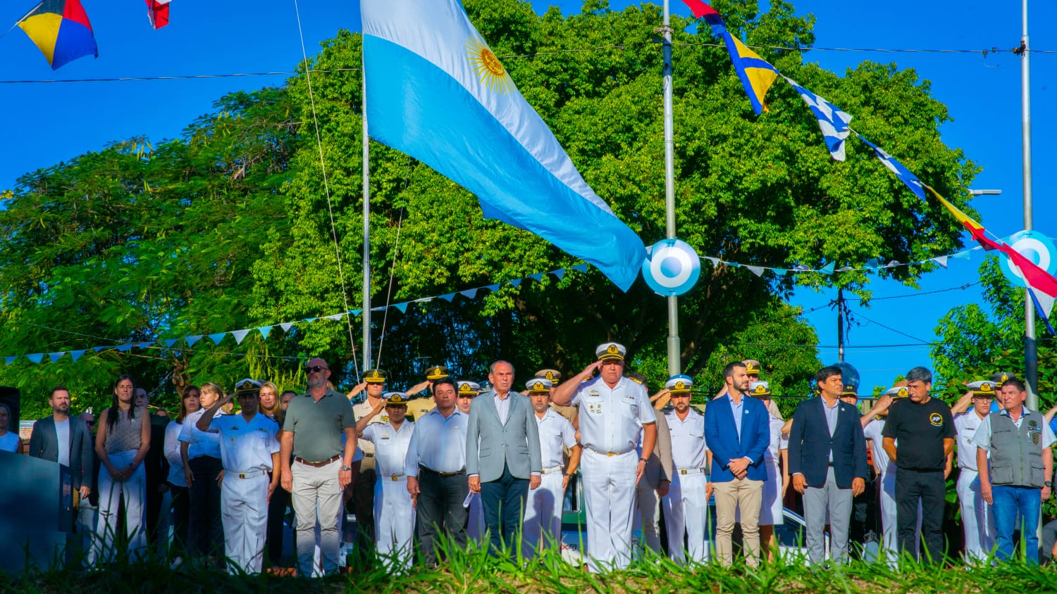 "Son y serán argentinas": emotivo homenaje de Posadas a los Caídos y Veteranos de la Guerra Malvinas imagen-22